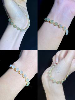 新买的和田玉手链 突然不想送闺蜜👭 想自留了😅